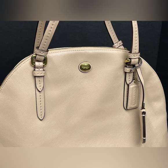 COACH Peyton tan, medium size - Picture 3 of 9